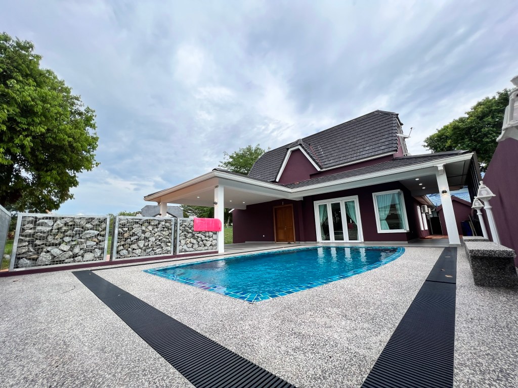 Melaka private pool homestay inside A’Famosa Resort