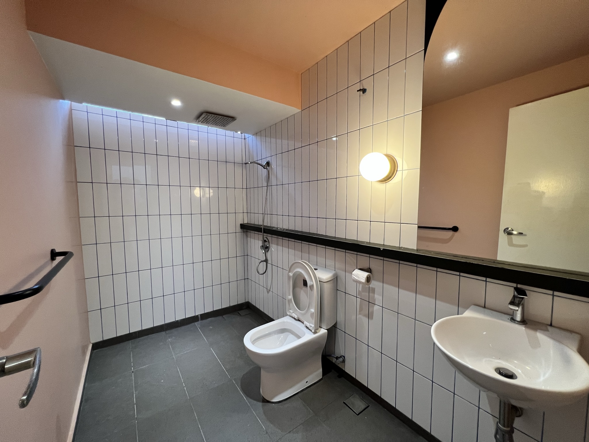 Fong Homestay private homestay with swimming pool at A'Famosa Resort, Melaka