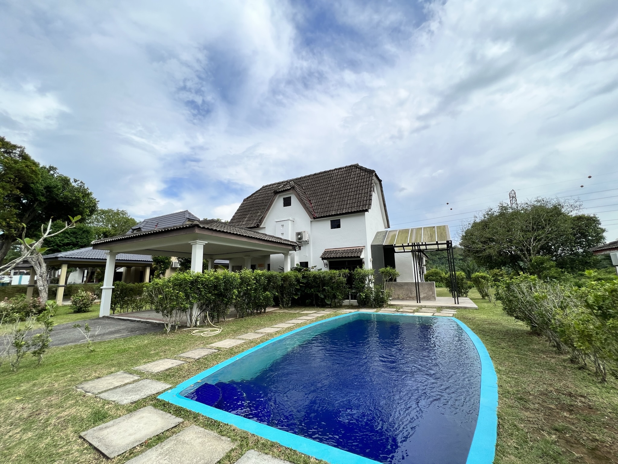 Fong Homestay private homestay with swimming pool at A'Famosa Resort, Melaka