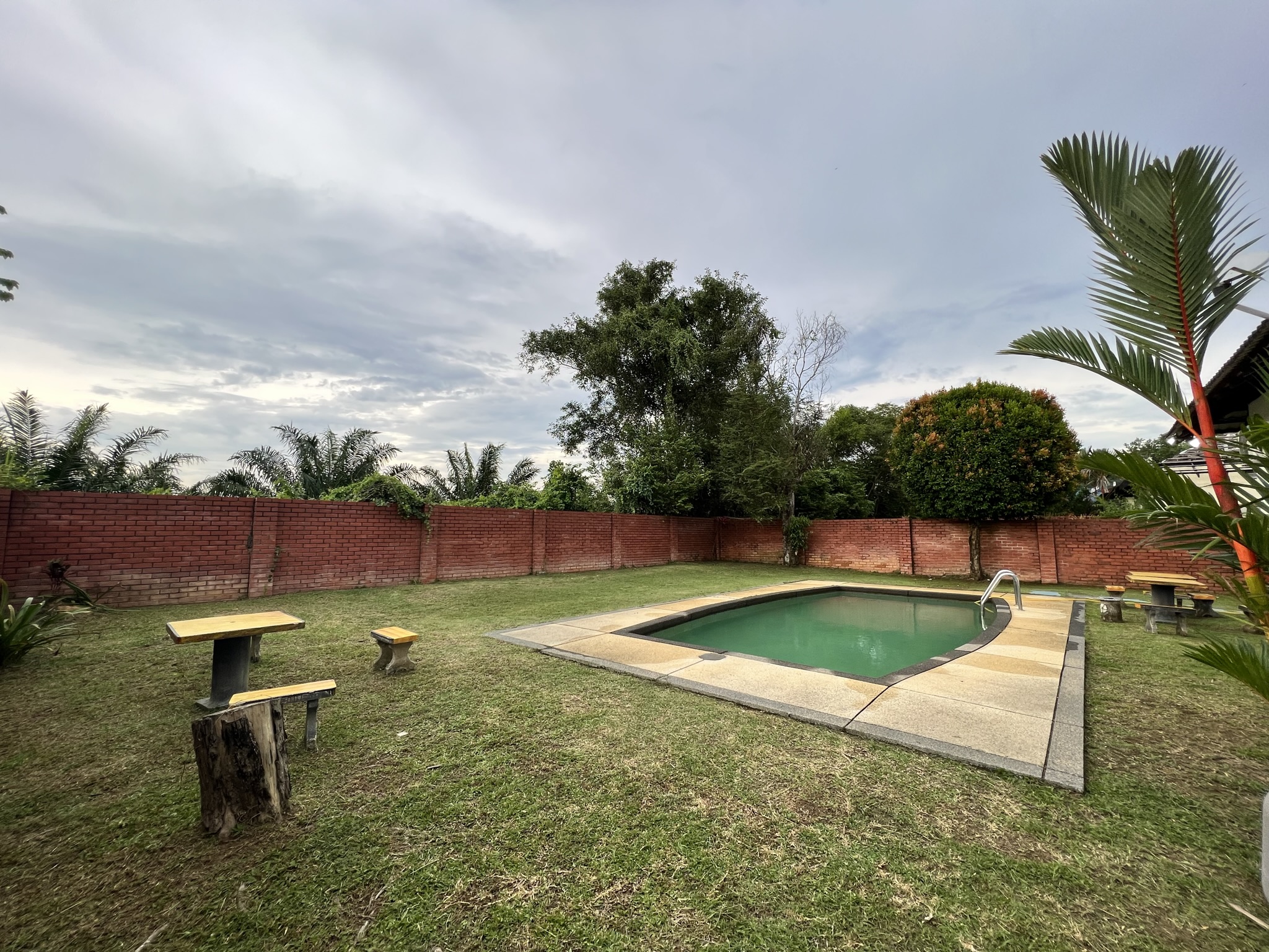 Fong Homestay private homestay with swimming pool at A'Famosa Resort, Melaka