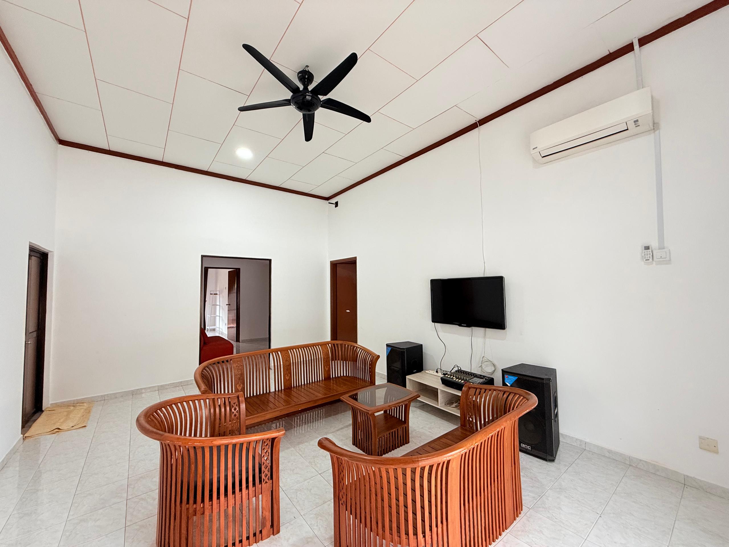 Fong Homestay private homestay with swimming pool at A'Famosa Resort, Melaka