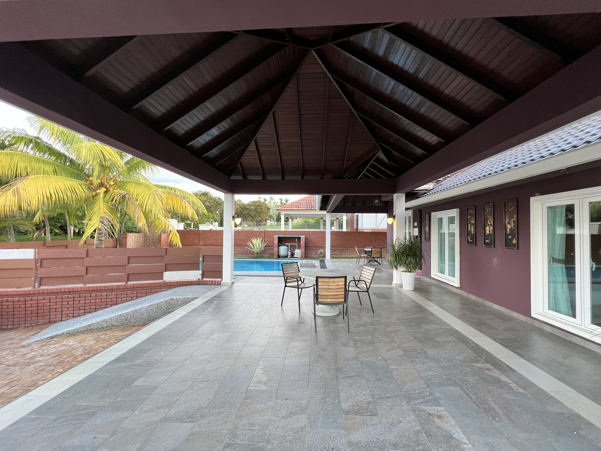 Fong Homestay private homestay with swimming pool at A'Famosa Resort, Melaka