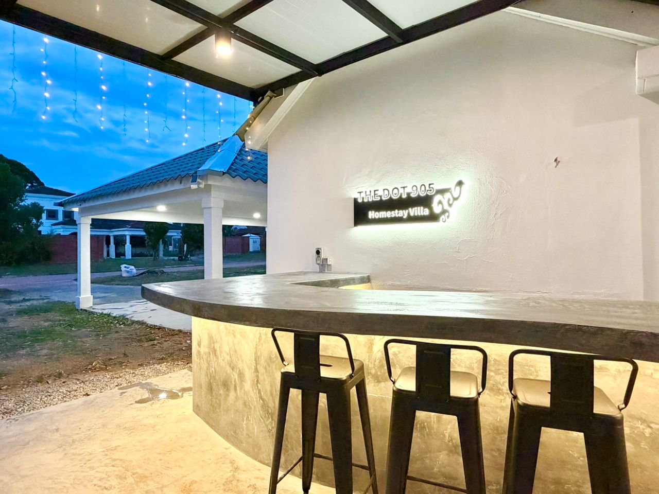 Fong Homestay private homestay with swimming pool at A'Famosa Resort, Melaka
