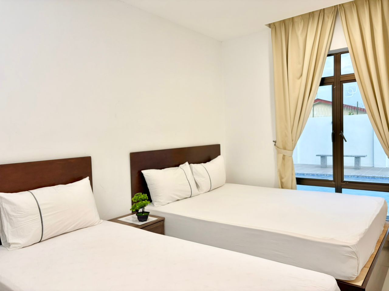 Fong Homestay private homestay with swimming pool at A'Famosa Resort, Melaka