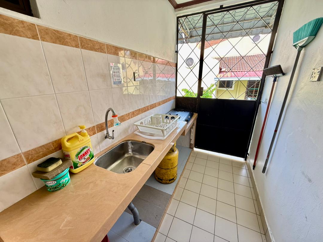 Fong Homestay private homestay with swimming pool at A'Famosa Resort, Melaka