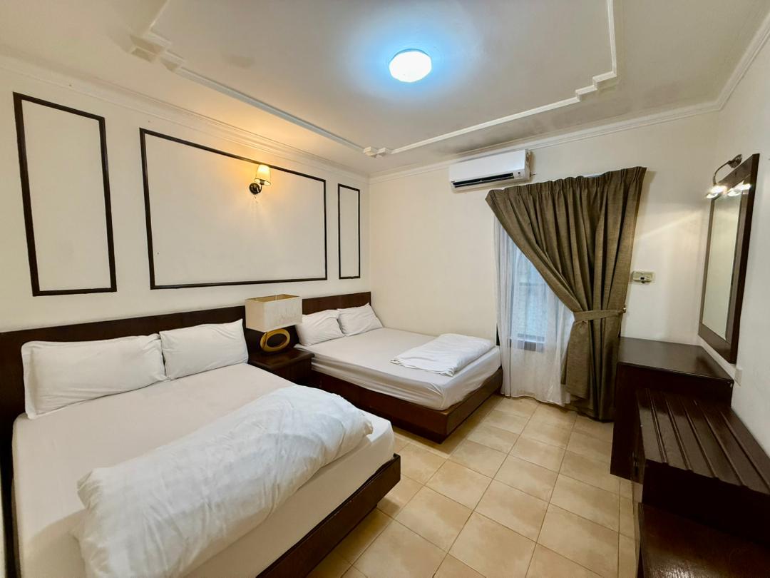 AFamosa Resort, Villa Private pool Homestay